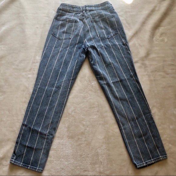 PacSun High-Rise White Striped Mom Jean Size 25 - Picture 4 of 12